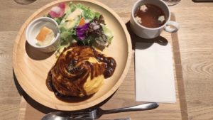 スターライトホテルのごはん