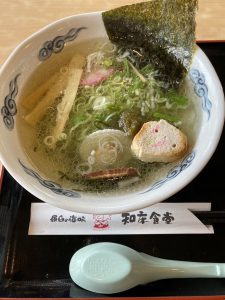 知床食堂の昆布ラーメン
