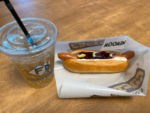 ムーミンコラボのホットドッグ