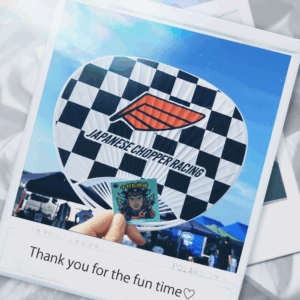 ポラロイド風に加工したうちわの写真